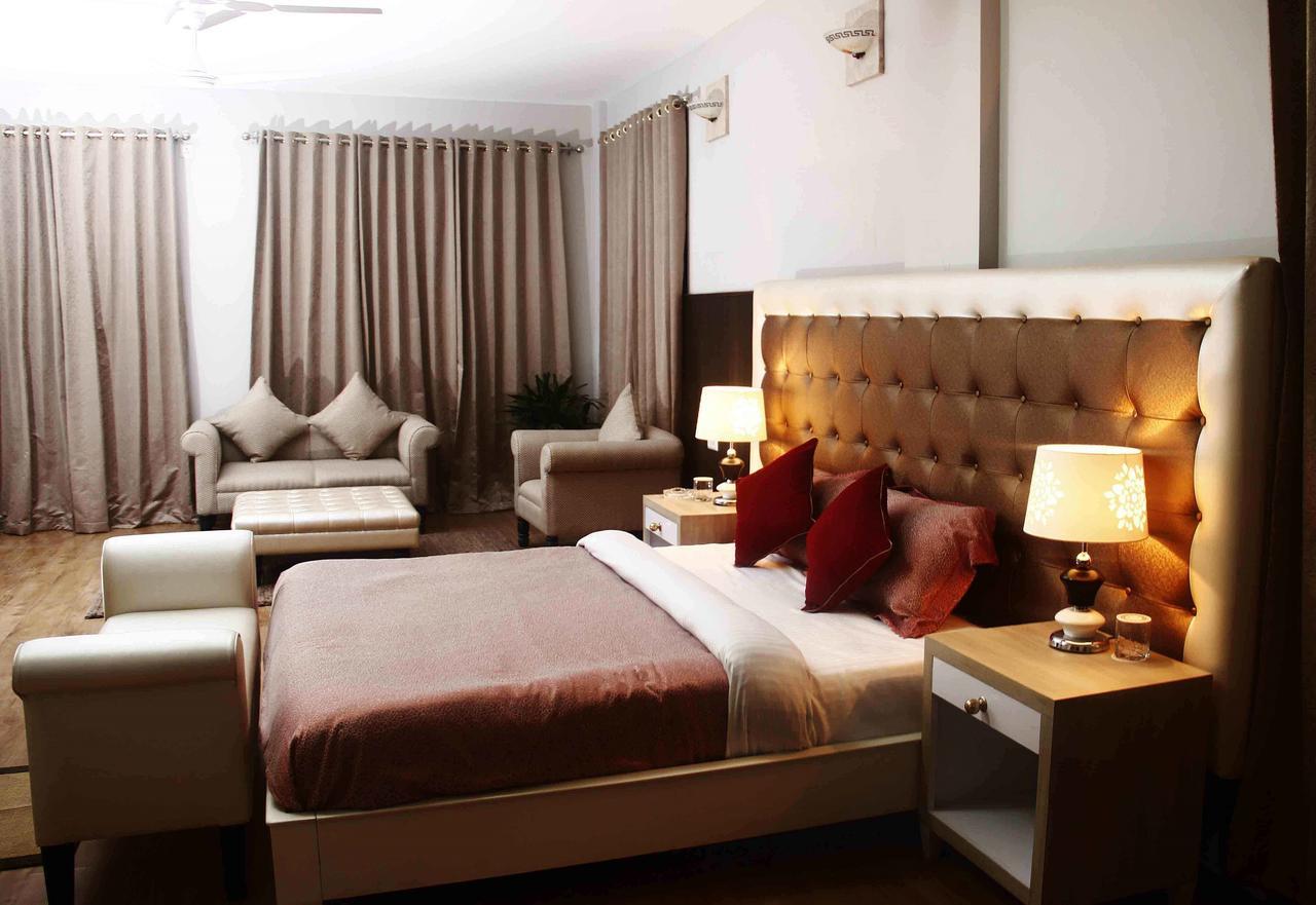 De Oriental Grand Hotel Kohima Esterno foto